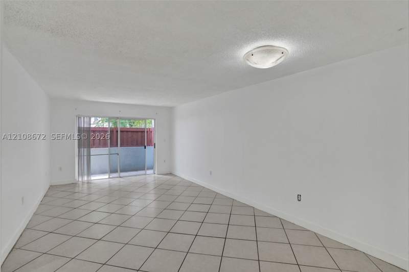 1 bedroom Condominium at 1735 W 60th St M110, Los Suenos Condo, Hialeah — photo 2