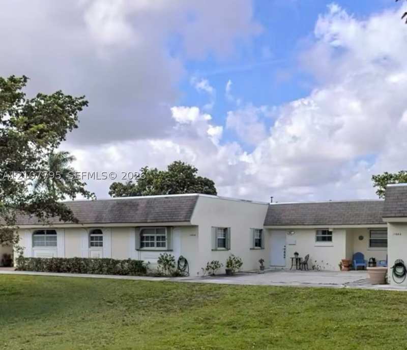 1 bedroom Condominium at 17084 SW 112th Ct V3142, Green Hills Park West No, Miami — photo 1