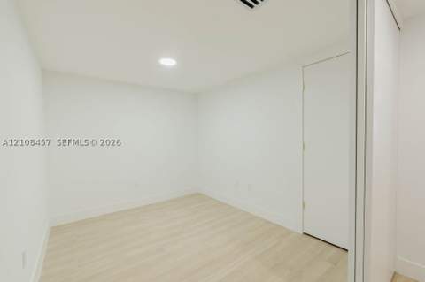 90 NE 32nd Street 511, Miami FL - photo 13 of 31