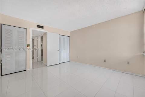 10801 SW 109th Ct D305, Miami FL - photo 23 of 33