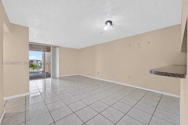 2 bedroom Condominium at 10801 SW 109th Ct D305, The Terraces Condo Ph II, Miami — photo 5