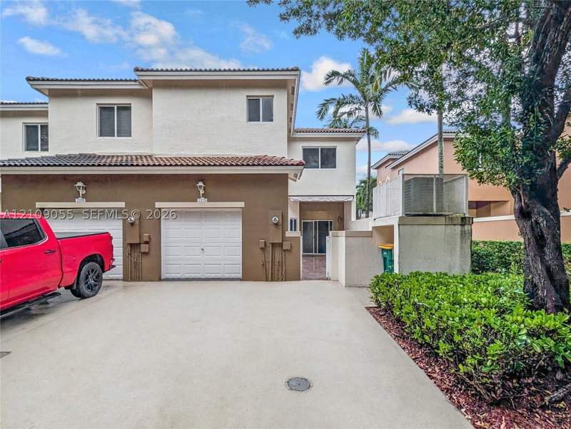 3 bedroom Townhouse at 2376 SE 17th Ter 2376, Cali Greens, Homestead — photo 2