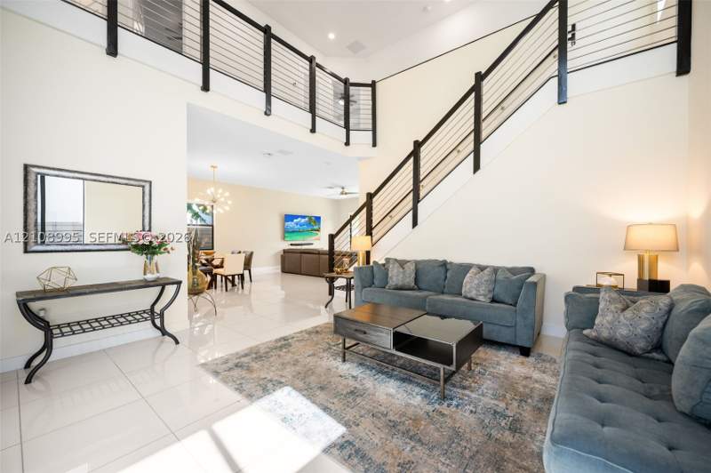 4 bedroom SingleFamilyResidence at 8763 NW 157th Ter, Satori, Miami Lakes — photo 4