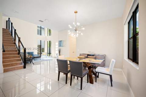 8763 NW 157th Ter, Miami Lakes FL - photo 7 of 38