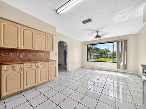445 NW 202nd Ter, Miami Gardens FL - photo 6 of 22