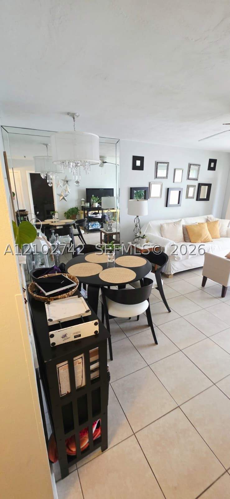 1 bedroom StockCooperative at 2800 NE 203rd St 8, Biscayne Lake Gdn Bldg A, Aventura — photo 3