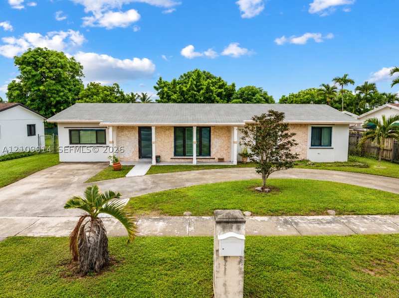 3 bedroom SingleFamilyResidence at 15245 SW 108th Ct, Fairway Estates Sec 7, Miami — photo 1
