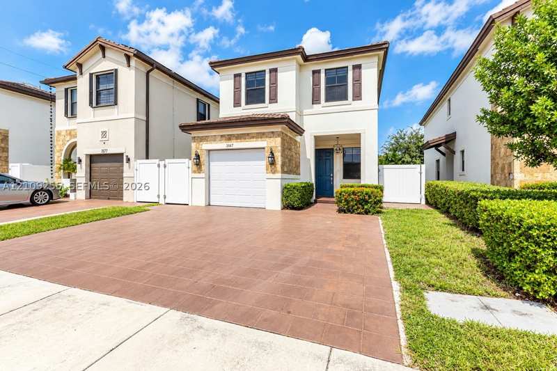 4 bedroom SingleFamilyResidence at 3567 W 110th Ter, Aquabella North, Hialeah — photo 1