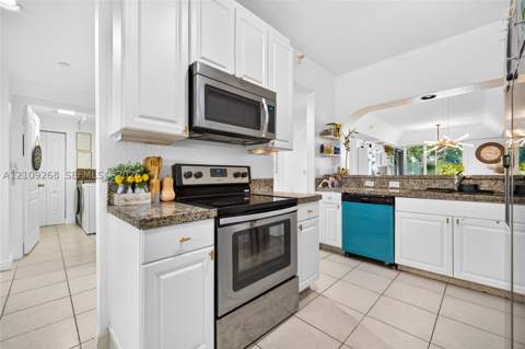 10720 NW 66th St 202, Doral FL - photo 22 of 61