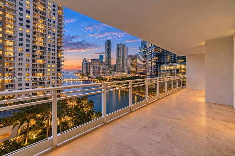 2 bedroom Condominium at 901 Brickell Key Blvd 1103, Carbonell Condo, Miami — photo 1