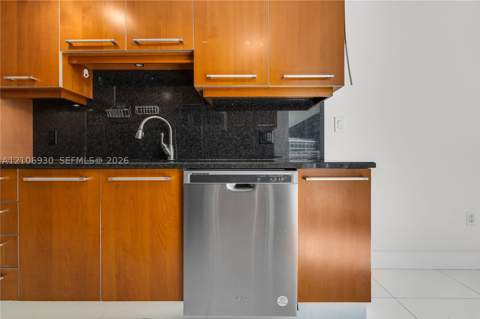 901 Brickell Key Blvd 1103, Miami FL - photo 11 of 49