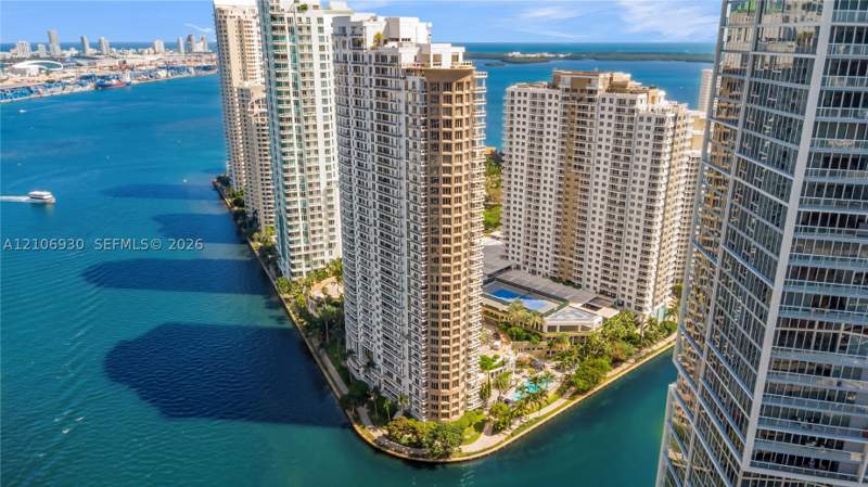 2 bedroom Condominium at 901 Brickell Key Blvd 1103, Carbonell Condo, Miami — photo 2
