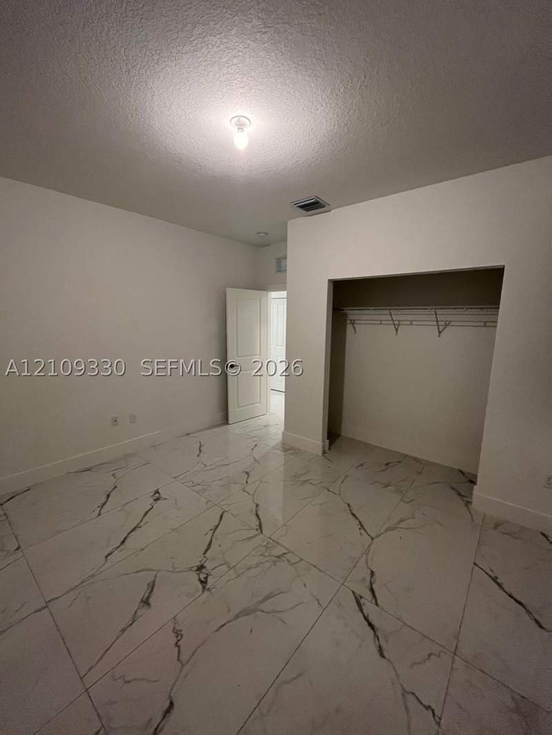 5 bedroom SingleFamilyResidence at 12901 SW 229th St, Kendall Assemblage North, Miami — photo 5