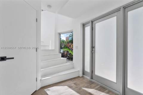 361 Jefferson Ave 1, Miami Beach FL - photo 8 of 30