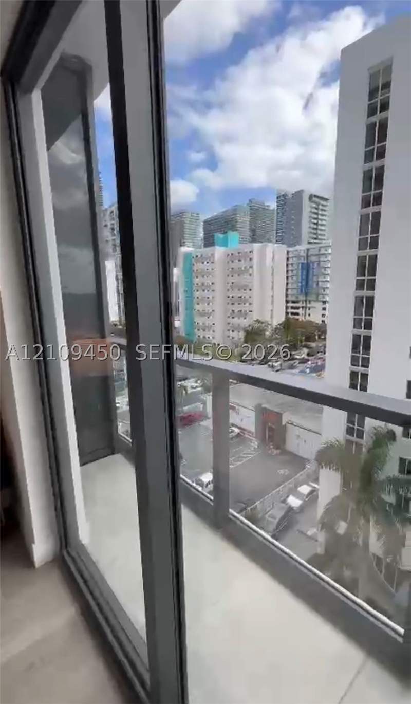 0 bedroom Condominium at 229 SW 9th St 702, Smart Brickell, Miami — photo 5