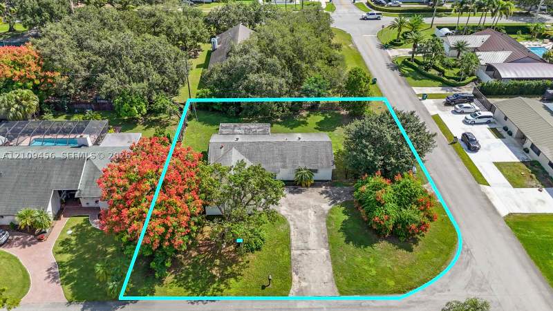 3 bedroom SingleFamilyResidence at 27541 SW 167th Ct, Melody Manor, Homestead — photo 5
