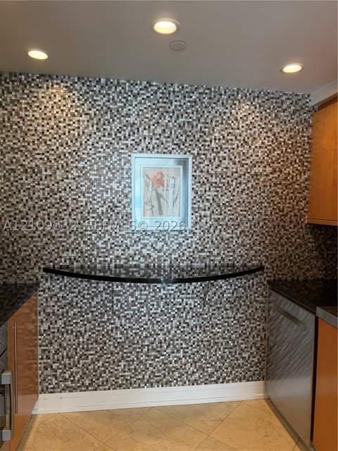 6365 Collins Ave 906, Miami Beach FL - photo 8 of 20