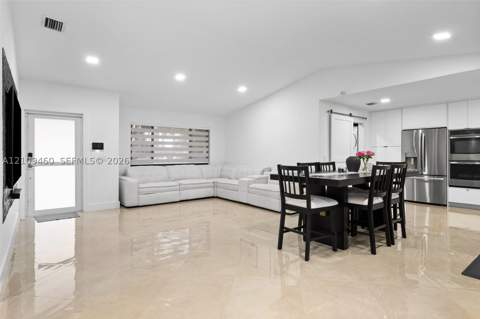 15245 SW 99th Ct, Miami FL - photo 6 of 35