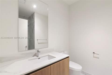 1400 Biscayne Blvd 605, Miami FL - photo 10 of 95