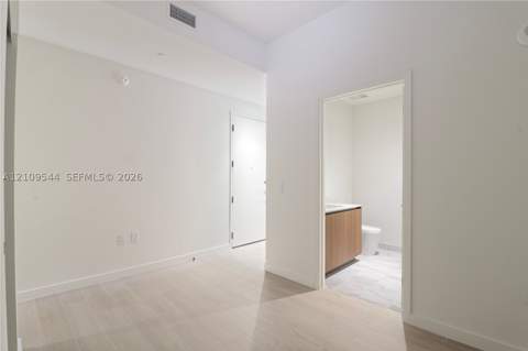 1400 Biscayne Blvd 605, Miami FL - photo 9 of 95
