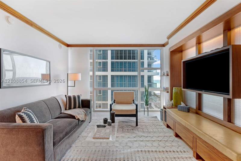 2 bedroom Condominium at 6801 Collins Ave 909, Central Carillon Beach Co, Miami Beach — photo 2