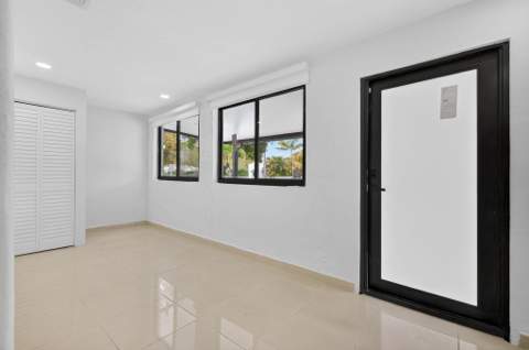 2244 SW 10th Street, Miami FL - photo 7 of 27
