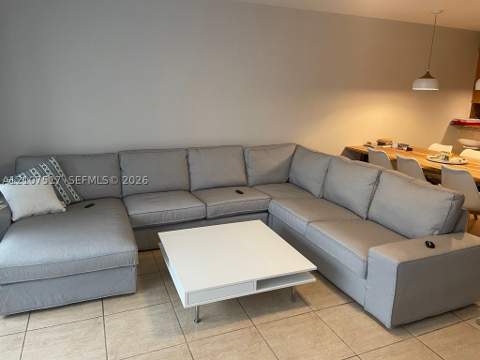 16531 NE 35th Ave 402-11, North Miami Beach FL - photo 9 of 32