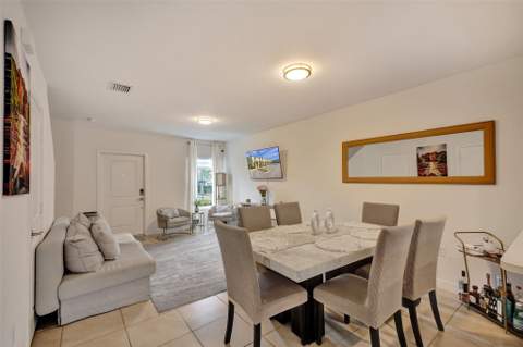 540 NE 4th Terrace, Florida City FL - photo 7 of 55