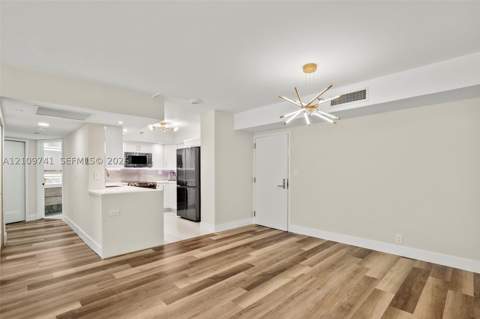 19101 NE 36th Ct 203, Aventura FL - photo 10 of 27
