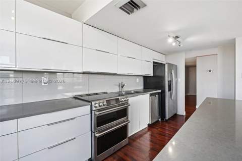 18011 Biscayne Blvd 705, Aventura FL - photo 12 of 35