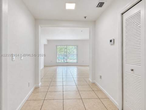 11102 NW 83rd St 216, Doral FL - photo 7 of 38