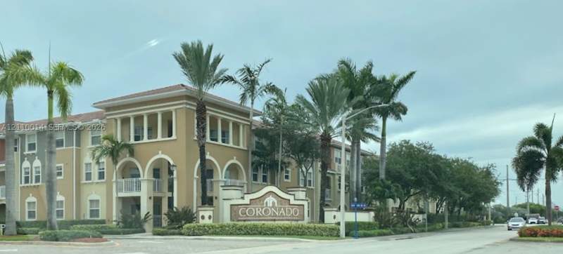 3 bedroom Condominium at 8999 NW 107th Ct 109-1, Coronado At Doral I Condo, Doral — photo 2