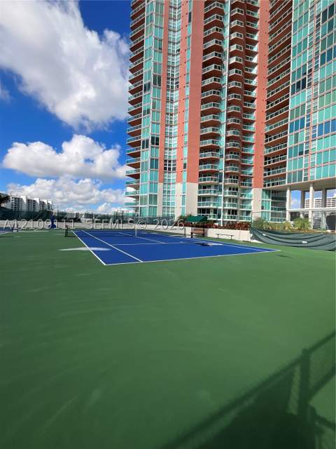 3370 Hidden Bay Dr 801, Aventura FL - photo 19 of 35