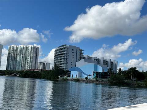 3370 Hidden Bay Dr 801, Aventura FL - photo 23 of 35