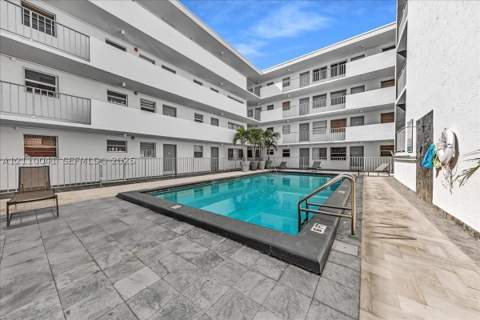 1610 Lenox Ave 516, Miami Beach FL - photo 24 of 28