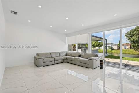 4252 SW 131st Ave, Miami FL - photo 10 of 44