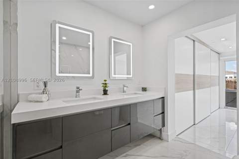 4252 SW 131st Ave, Miami FL - photo 19 of 44