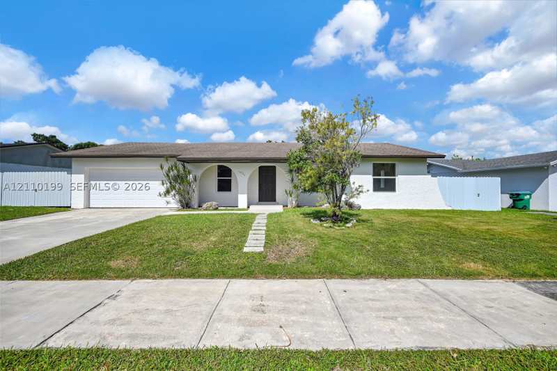 4 bedroom SingleFamilyResidence at 10741 SW 165th St, El Alamo Sub, Miami — photo 1