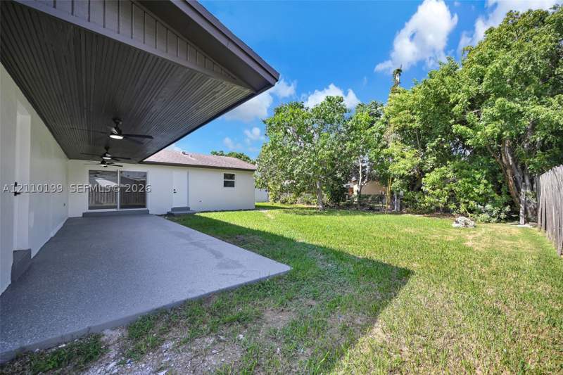 4 bedroom SingleFamilyResidence at 10741 SW 165th St, El Alamo Sub, Miami — photo 5