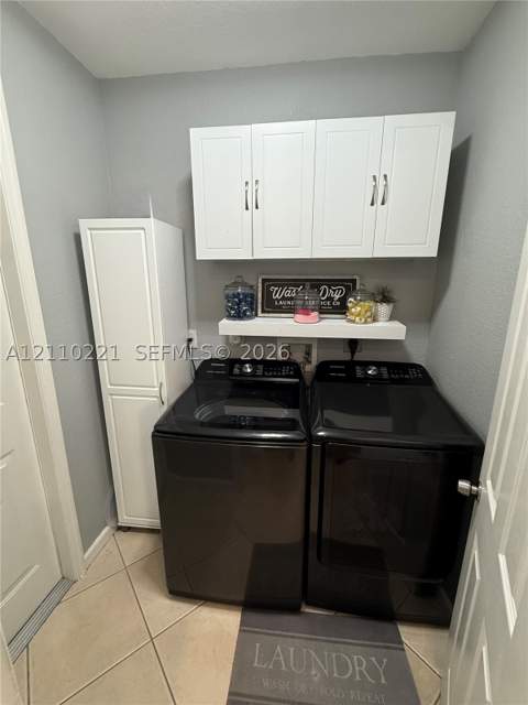 8943 SW 206th St, Cutler Bay FL - photo 13 of 17