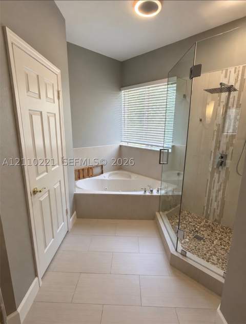 8943 SW 206th St, Cutler Bay FL - photo 14 of 17