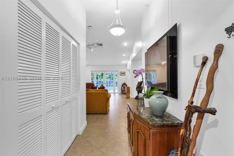 3 bedroom SingleFamilyResidence at 9630 SW 115th Avenue, Glen Cove Sec 1, Miami — photo 5