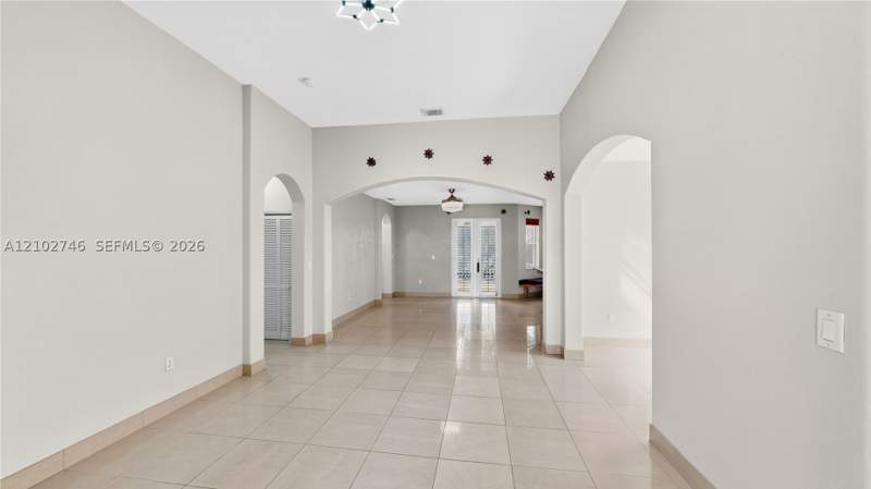 4 bedroom SingleFamilyResidence at 24111 SW 107th Ave, Bluewaters Subdivision, Homestead — photo 4