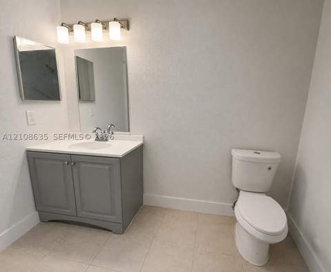 11537 Louis St, Miami FL - photo 8 of 19