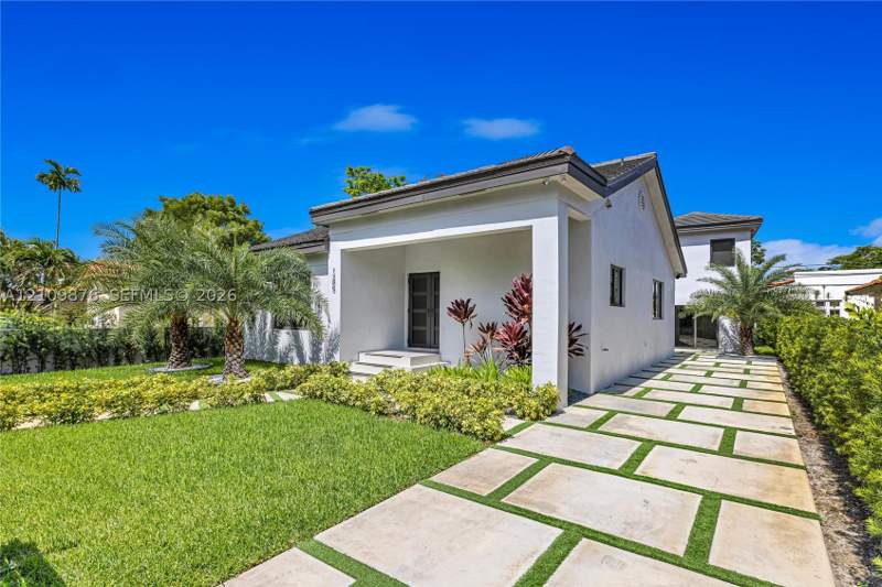 5 bedroom SingleFamilyResidence at 1205 Wallace St, Tamiami Place Plan No 3, Coral Gables — photo 3