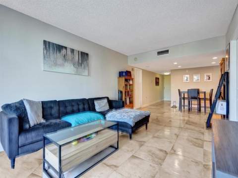 3625 N Country Club Drive 210, Aventura FL - photo 13 of 38