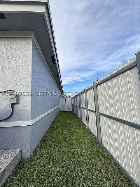 22066 Miami Ave, Miami FL - photo 11 of 12