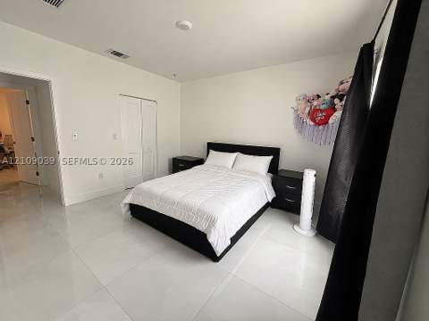 22066 Miami Ave, Miami FL - photo 6 of 12