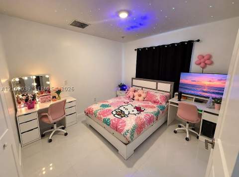 22066 Miami Ave, Miami FL - photo 8 of 12