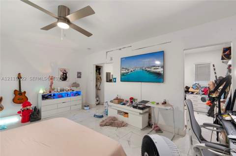 1241 14th St 5, Miami Beach FL - photo 17 of 31